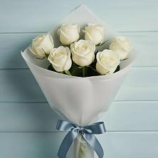 Букет 7 Белых роз Эдлесс Лав в Марьянской