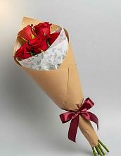 Букет цветов из:  Розы в Марьянской