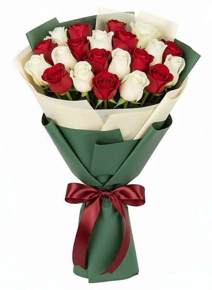 Букет Микс из красных и белых роз в Марьянской