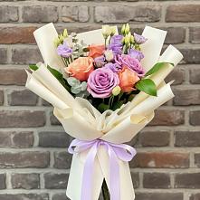 Букет цветов из:  Лизиантусы и Розы #REPLACE_PRED# Марьянской