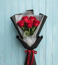 Букет цветов из:  Розы в Марьянской