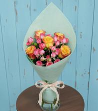 Букет цветов из:  Розы в Марьянской