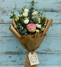 Букет цветов из:  Розы и Лизиантусы #REPLACE_PRED# Марьянской