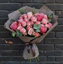 Букет цветов из:  Розы в Марьянской